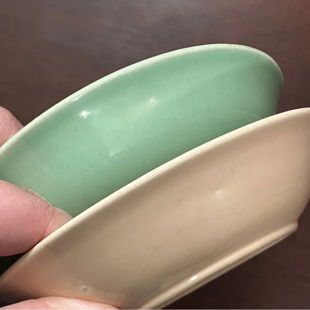 Set of 2 Vintage Cambridge Universal 5.25” Pastel Pink & Green Berry Bowls